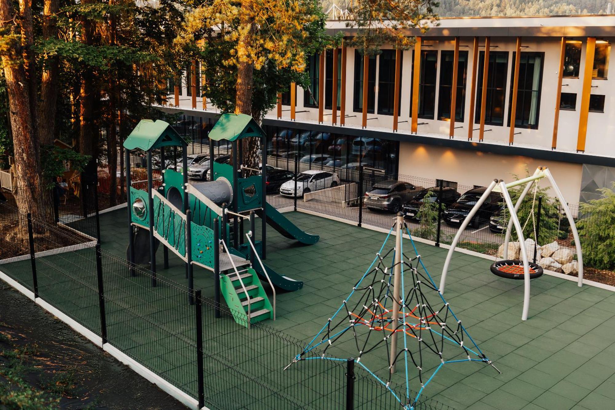 Belmonte Hotel Krynica-Zdroj Екстериор снимка